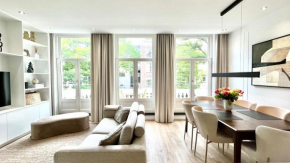 New stylish 1 bedroom apt w/ 2 balconies in Centrum